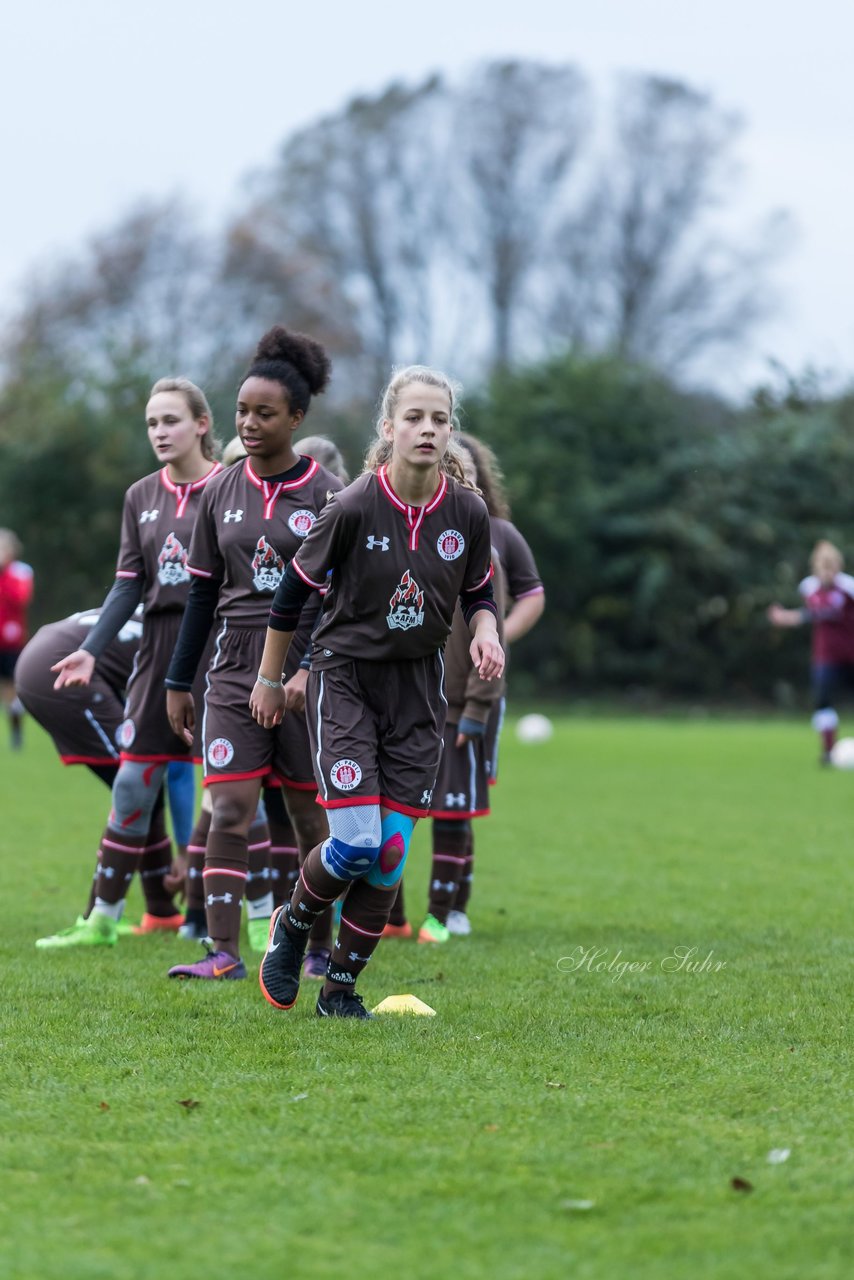 Bild 63 - C-Juniorinnen Halstenbek-Rellingen - St.Pauli : Ergebnis: 0:5